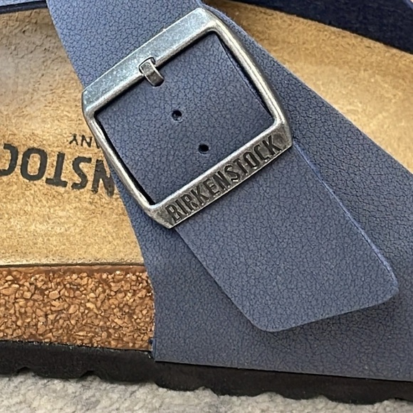NIB Birkenstock Medina Thong Sandals Navy Blue Unisex Sz 11 Men 13 Women - Picture 8 of 14